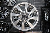 Original Cross 928 R15 4x98 6J ET33 D58.6 Silver - 34000 руб/комплект